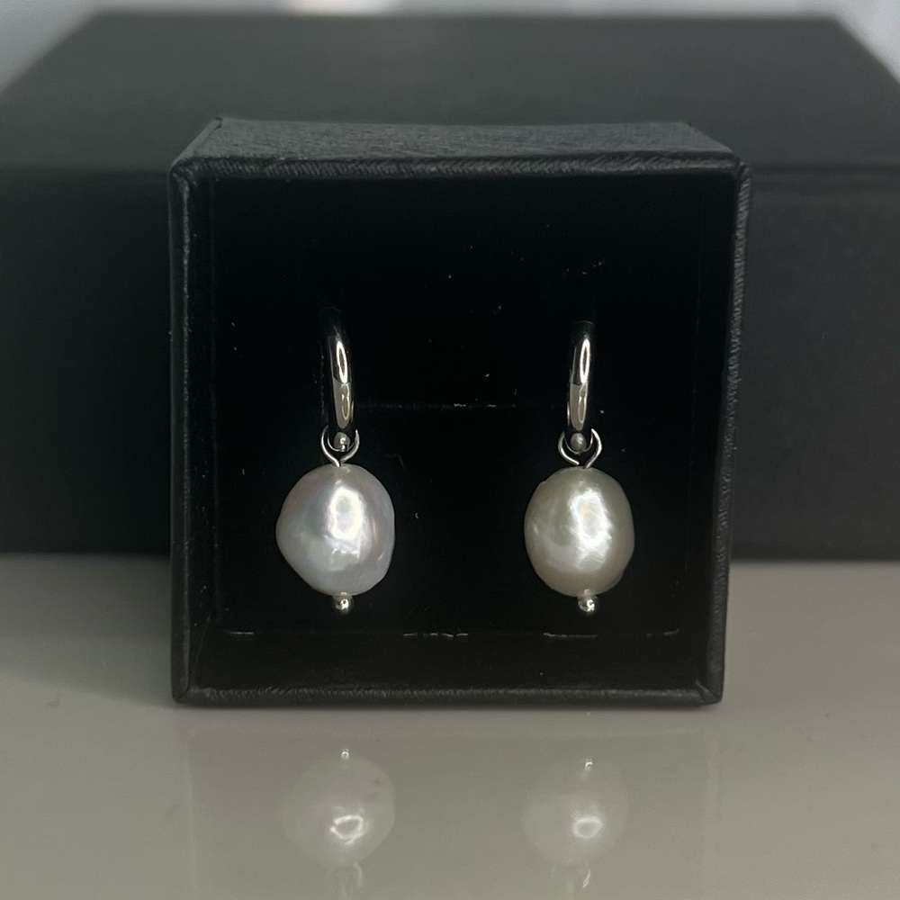 Natural Pearl Ear Huggies